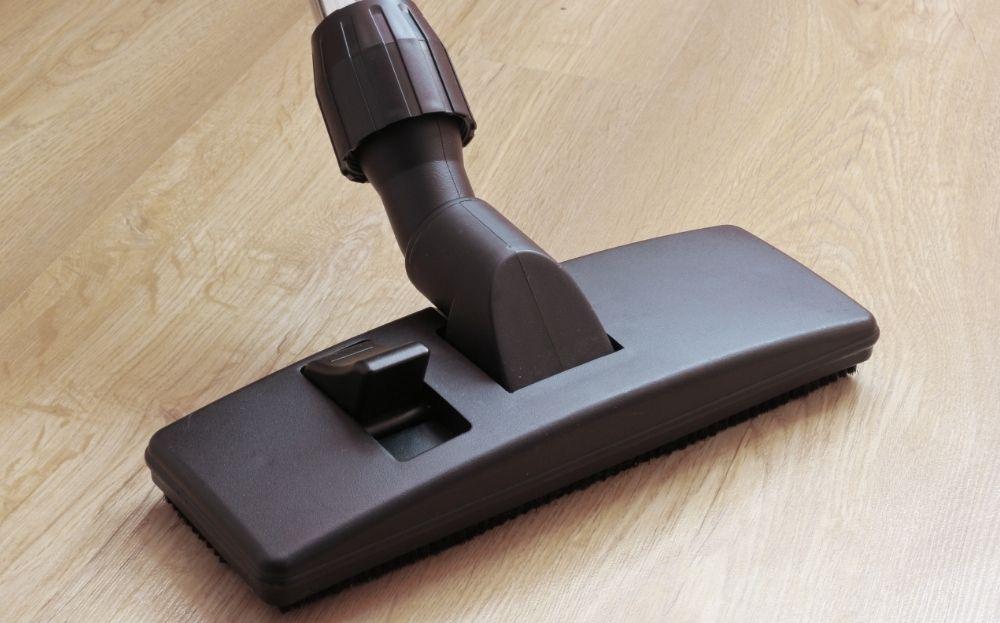 How To Vacuum Your Laminate Floors
