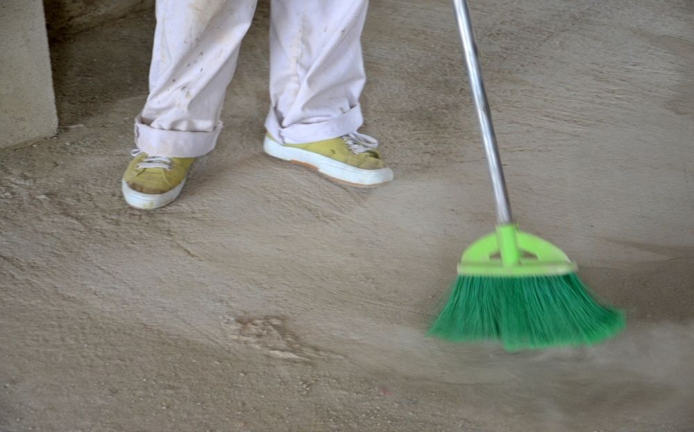 How to clean a concrete floors